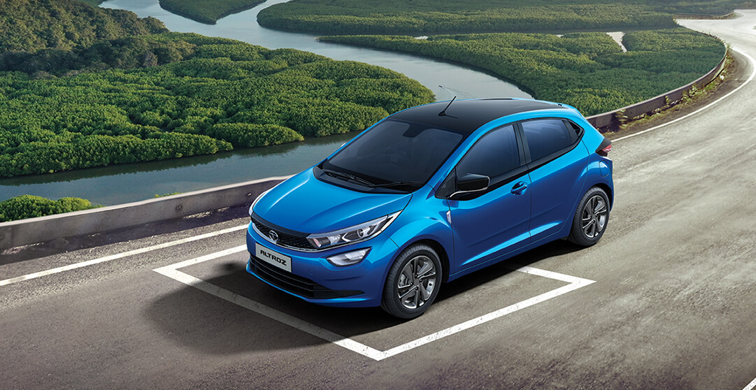 Advanced Altroz Hatchback Navigator