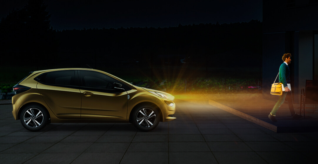 Altroz Auto Follow Me Headlamps