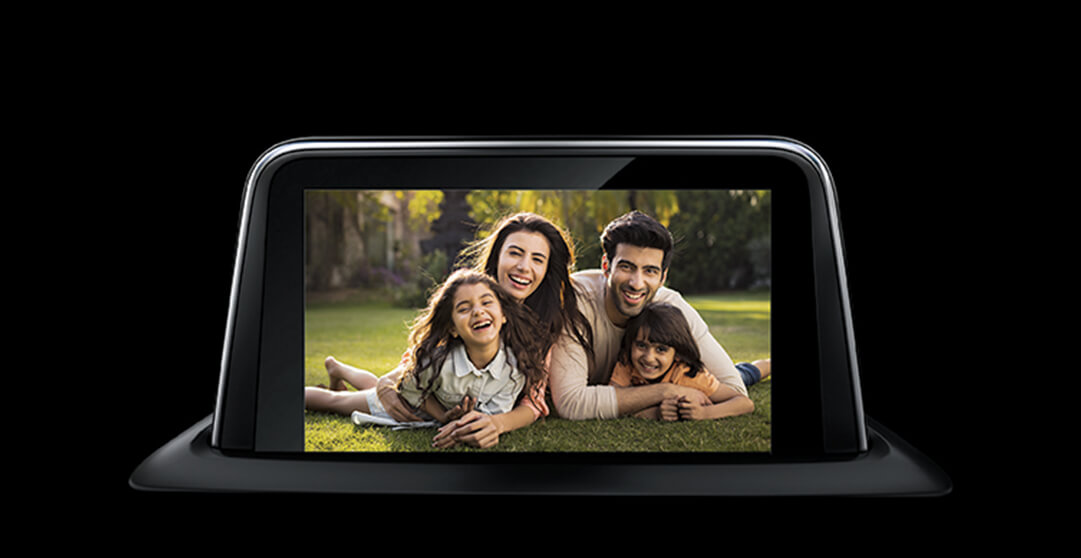 Altroz Infotainment Custom Wallpaper