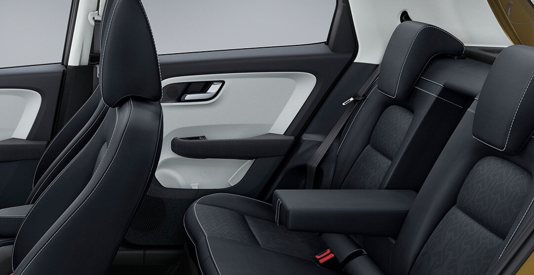 Tata Altroz Rear Armrest Facility